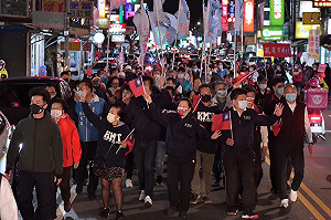 藍營護航「一晚撤離8千人難」林智群：傅崐萁一晚動員4000人造勢