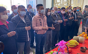 中二補選》批對手抹黑撕裂情感 顏寬恒：一步一腳印找回初心