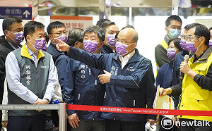 因應春節返鄉潮 蘇貞昌視察機場入境防疫措施