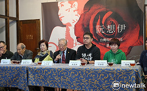 中正紀念堂轉型 民團呼籲：先關大廳大門、移走三軍儀隊