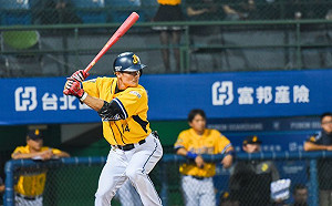 苦練決勝負！王勝偉季外積極訓練