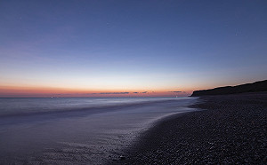淨灘健走迎曙光！元旦到花蓮七星潭觀海賞景做環保
