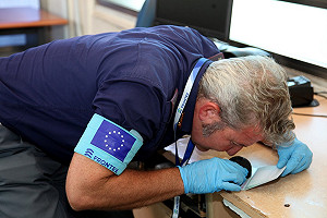 德媒爆IS擁上萬本真護照  申根系統警戒