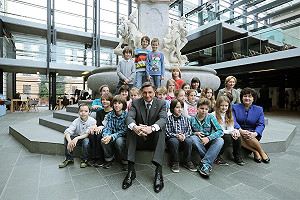 斯洛維尼亞低投票率公投  否決同性婚