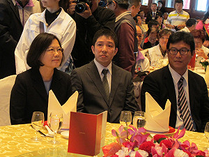 景氣不好 蔡英文：盡量不過度增加企業負擔