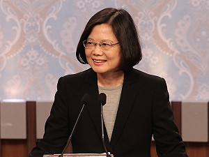 蔡英文：給國民黨一個機會 下台反省