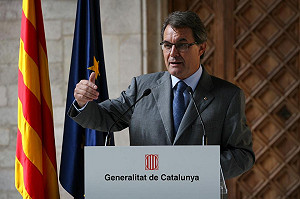 加泰隆尼亞獨派喬不攏  自治區政府領導難產