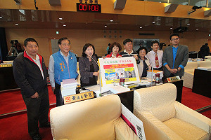 預算未審完 台中府會爭卸責