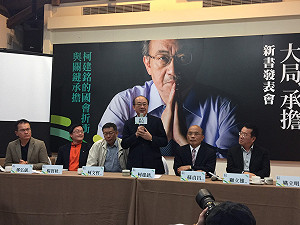 讚老柯任勞任怨  蘇貞昌：台灣進步不可或缺的人