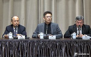 選前談貨貿 政院：黑箱的說法是胡說八道