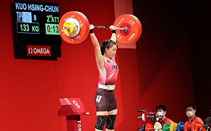 郭婞淳舉起台灣　終奪奧運舉重金牌