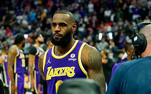 詹皇37分被比下　湖人近期1勝6負