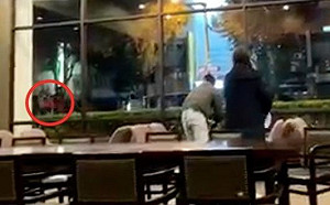 跨年夜街頭亂鬥！持長刀、國旗鬥毆