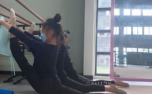 體操女神瑞莎遭控斂財  這張照片曝來台培育選手心境