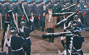 府解釋「防疫考量」才讓柯先就位  黃珊珊：獨漏首都市長令人「無言」