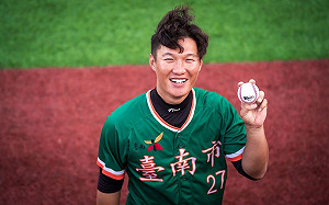 滿腹旅日棒球經　佟百聖引退當教練