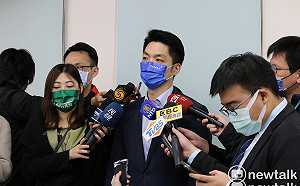 罷昶投票前夕 蔣萬安選萬華開設心理、法律諮詢服務站