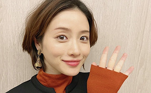 石原聰美懷孕了！經紀公司曝「預產期」在今年春天