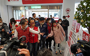 侯友宜視察賣場防疫措施 新北全力備戰變種疫情