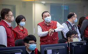 新北中大型接種站疫苗有3萬300劑 侯友宜籲：快去接種