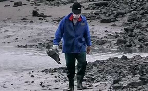 F-16V戰機墜海!｢海面下撞出大坑洞｣ 漁民發現疑似人類腿骨已送鑑定