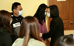 陳奕訓練都合規定、近期無就醫記錄 蔡英文：搜救速度要快