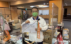民進黨議員初選硝煙起 蔡旺詮批市府機要為選舉以權謀私