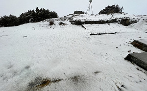 東北季風挾水氣襲台！吳德榮：明晨前高山有望降雪
