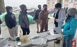 新北勞工局結合五大漁會 歲末送暖外籍漁工