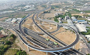 趕上春節疏運！國4潭子路段1/22通車 進出台中市區省20分鐘