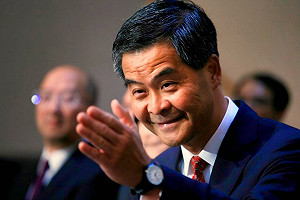 梁振英提2016施政報告  不提政改方案