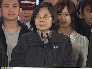 蔡英文籲大家：明天走入投票所把最後一里路走完