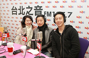 林昶佐吐撂倒林郁方關鍵：軍宅案提告