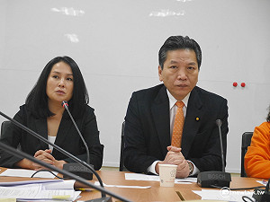 高金入黨團運作 李鴻鈞：橘扮演中道力量角色