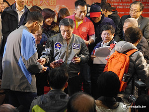 已和蘇嘉全通話 柯P：年後將拜會蘇