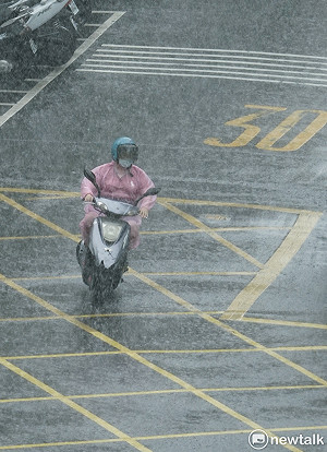 南部4縣市大雨特報!氣象署警告:山區慎防坍方