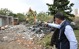 結案！顏家公保地違建全拆光 中市府大鬆一口氣