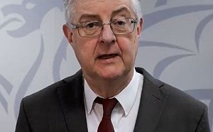 英國疫情嚴重強生還想放寬防疫規定 威爾斯首席大臣重批：已經放棄了科學...