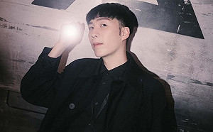 模糊到差點看不見！小吳疑「飛蚊症」求診 檢查結果出爐