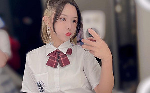 最正學生妹！巫苡萱曬「清純制服照」 網嗨：不想下課