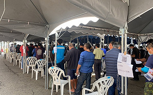 高雄港區提供15線篩檢服務  三天來篩檢1.2萬人