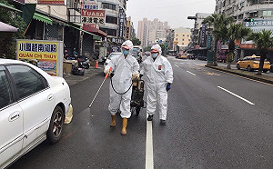 防疫總動員 高市府多管齊下落實環境清消防堵疫情