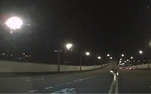 (影)誇張！女駕駛「鬼切」逆向上環東大道畫面曝光 害死重機騎士