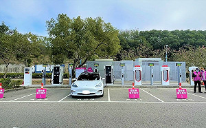國道今起增設3座電動車快充站！春節免費充電40分鐘