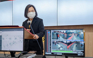 交通運輸最忙碌的日子！ 蔡英文小年夜視察北車