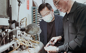 有溫度重量的文字！ 林佳龍訪傳統鑄字行 嘆「白色恐怖下的文字工作者」