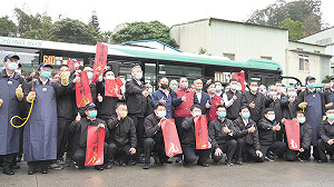 新北市長侯友宜感謝公車業者和駕駛員堅守大眾運輸防疫陣線