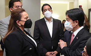 Kolas曝賴清德見卡蕬楚「戴2層口罩」：台灣防疫真的很強