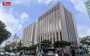 「大家巴不得撤離台北市..」 西華熄燈改建豪宅背後：開飯店要20年才能賺150億 商務飯店沒未來