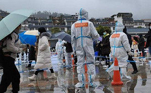 街上佈滿警察 路口全是紅燈! 廣西疫情升溫 百色封城彷彿戰時戒備狀態